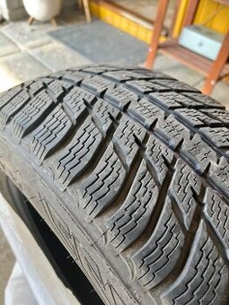 Nokian 235/60 r18 WR SUV 3