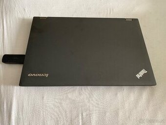 💻 Lenovo ThinkPad – plně funkční, internet přes USB Wi-Fi