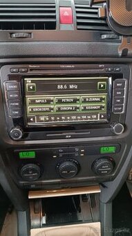Autorádio Škoda Columbus s navigací