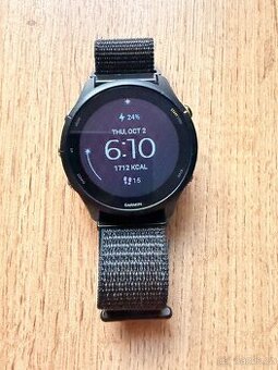 Garmin Forerunner 255 Music – Black, nylonový řemínek