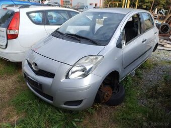 Toyota Yaris 2009 5 dveře, díly z auta