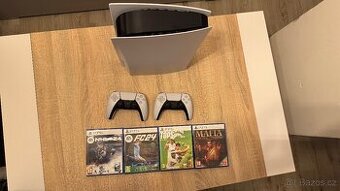 Playstation 5 + ovladače + hry