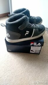 Jarní/podzimní kotníkové botasky Fila