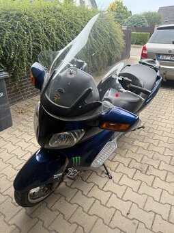 SUZUKI BURGMANN 650