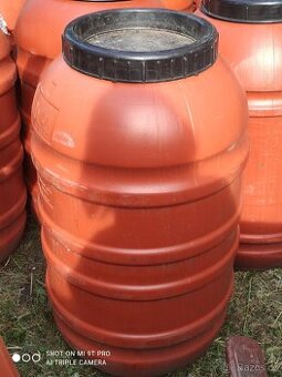 Potravinarske sudy 220l