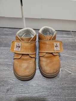 České kožené celoroční boty