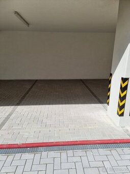 Pronájem garážového stání v Olomouci na ulici Loudova