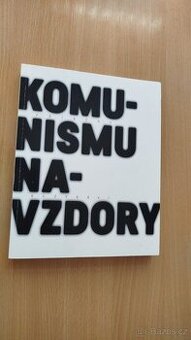 Komunismu navzdory