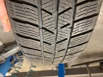185/55r15 zimni