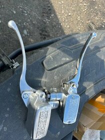 Nové brzdové pumpy (páčky)