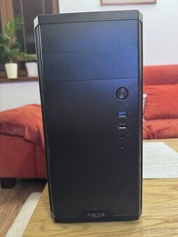 Herní PC na poslední chvíli pod stromeček s RX 6700 XT