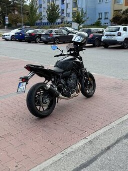 Yamaha mt-07