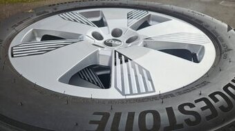 Alu kola Audi E-Tron Aero r19" 80% vzor