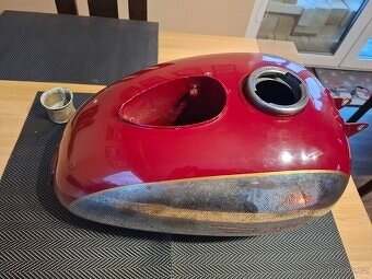 Jawa / ČZ - nádrž na malou kývačku