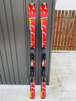 Carvingové lyže Atomic Race vel. 150 cm
