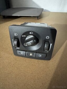 Vypínač světel Volvo P1