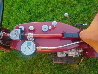 Tachometr na Indian Scout 1927