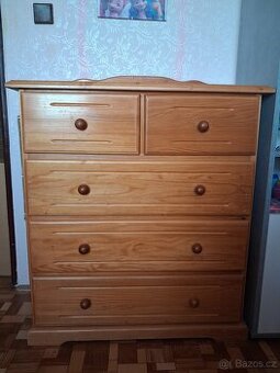 Komoda masiv 5 šuplíků