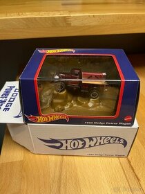 Hot Wheels - 1952 Dodge Power Wagon - 17336 / 25000