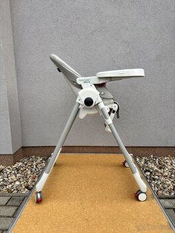 Jídelní židlička Peg Pérego