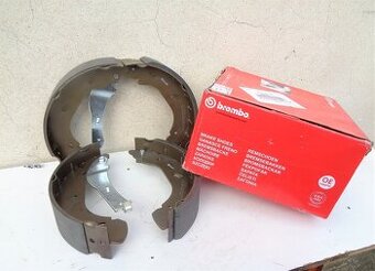 Ford Transit a LDV Maxus nové zadní brzdové čelisti