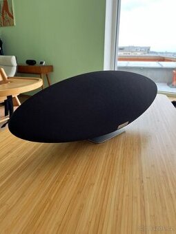Bowers & Wilkins Zeppelin, reproduktor