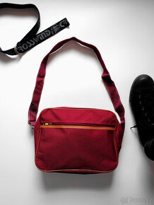 Taška vhodna třeba na hygienu, cestovní atd.