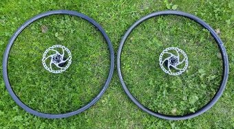 Gravel kola Axis sport kotouče Shimano