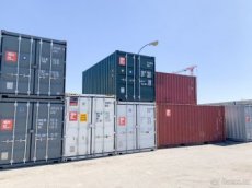 Lodní, námořní skladové kontejnery více druhů. č.12