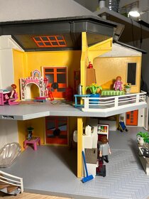 Playmobil rodinný dům (moderní dům set 9266)