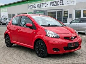 TOYOTA AYGO 1.0i 50kW 2011 AUTOMAT POUZE 71 948KM