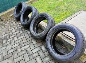 2x 215/55 R17 zimní pneu Brigestone - 1