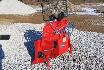 Naviják na traktor - 1