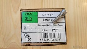 Šroub imbus DIN912 M8 x 25 mm A2 - 70 - 1