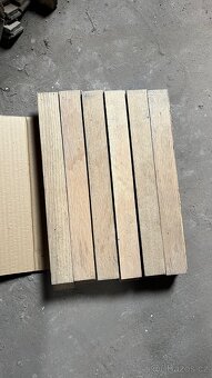 Prodám staré dubové parkety šíře 4cm