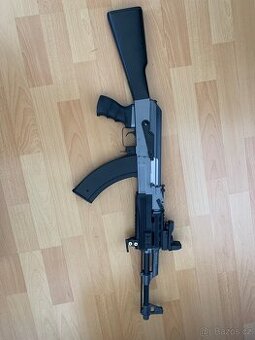 Airsoft AK + vybavení, oblečení