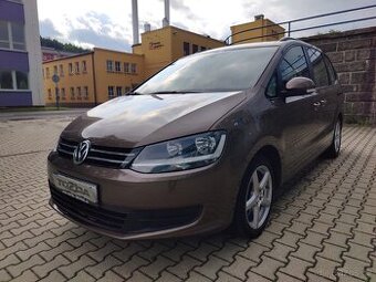 Volkswagen Sharan 2,0 TDi CR / Highline/ - 1