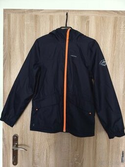Dětská turistická zimní bunda QUECHUA ve vel. 151-160 cm