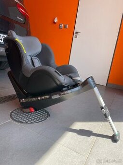 Britax Römer otočná autosedačka