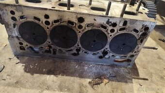 Hlava motoru 1,6 TDi 85 kW DDY 04L103064F