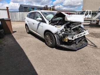 Prodám veškeré náhradní díly Ford Focus M1DD 1.0 Ecoboost