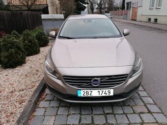 VOLVO V60 133 kW