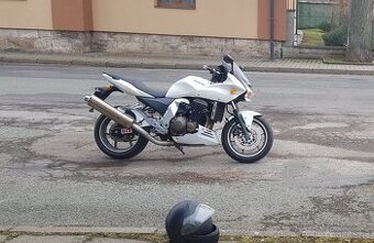 Kawasaki Z750s