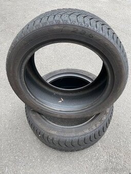 Maxis premitra snow 235/45 r17 97v