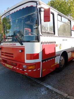Obytný autobus