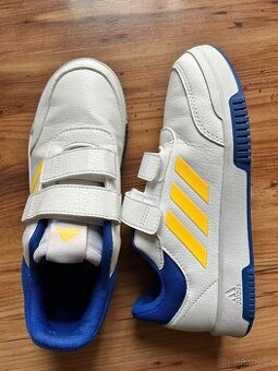 Adidas tenisky