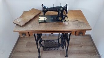 STAROŽITNÝ ŠICÍ STROJ (MINERVA / BOBBIN)