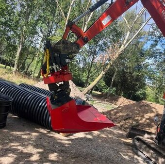 Rototilt.tiltrotator minibagr.bagr