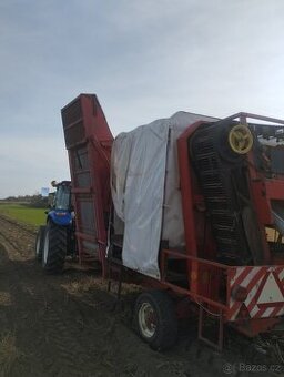 Prodám bramborový kombajn