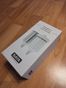 SATA - Znovu použitelná plastová nádobka 0,6 l